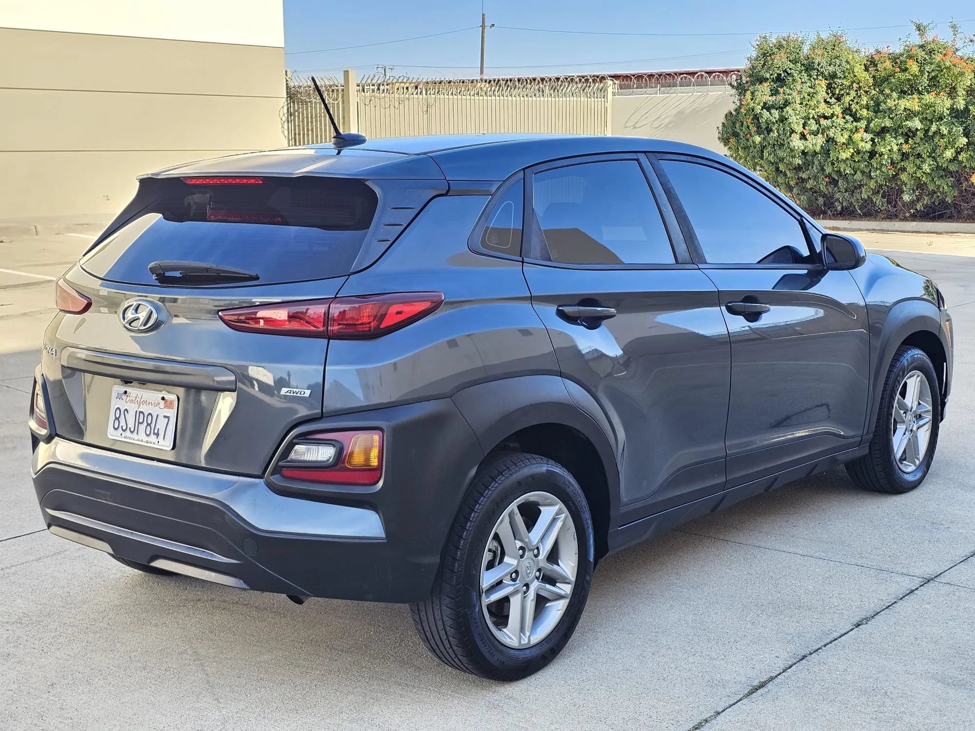 Used 2019 Hyundai Kona SE AWD/4WD image 5