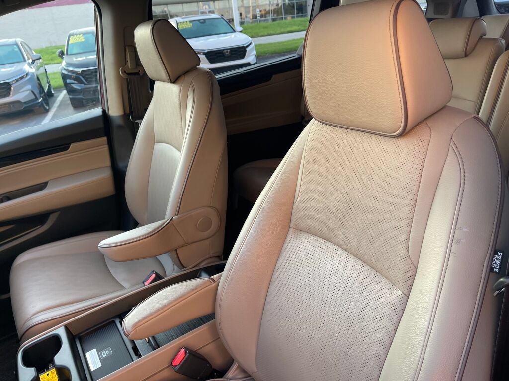 Used 2021 Honda Odyssey Elite image 6