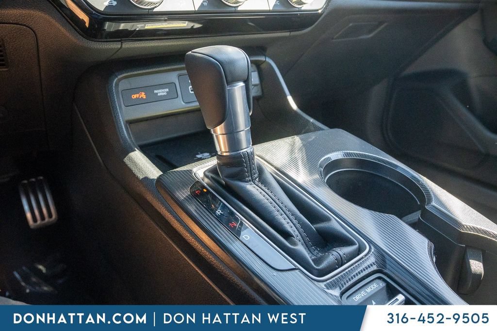 Used 2024 Honda Civic Sport Touring image 11