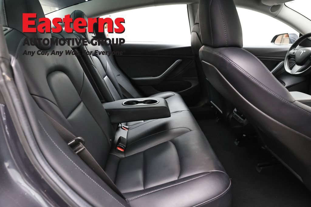 Used 2018 Tesla Model 3 Long Range image 17