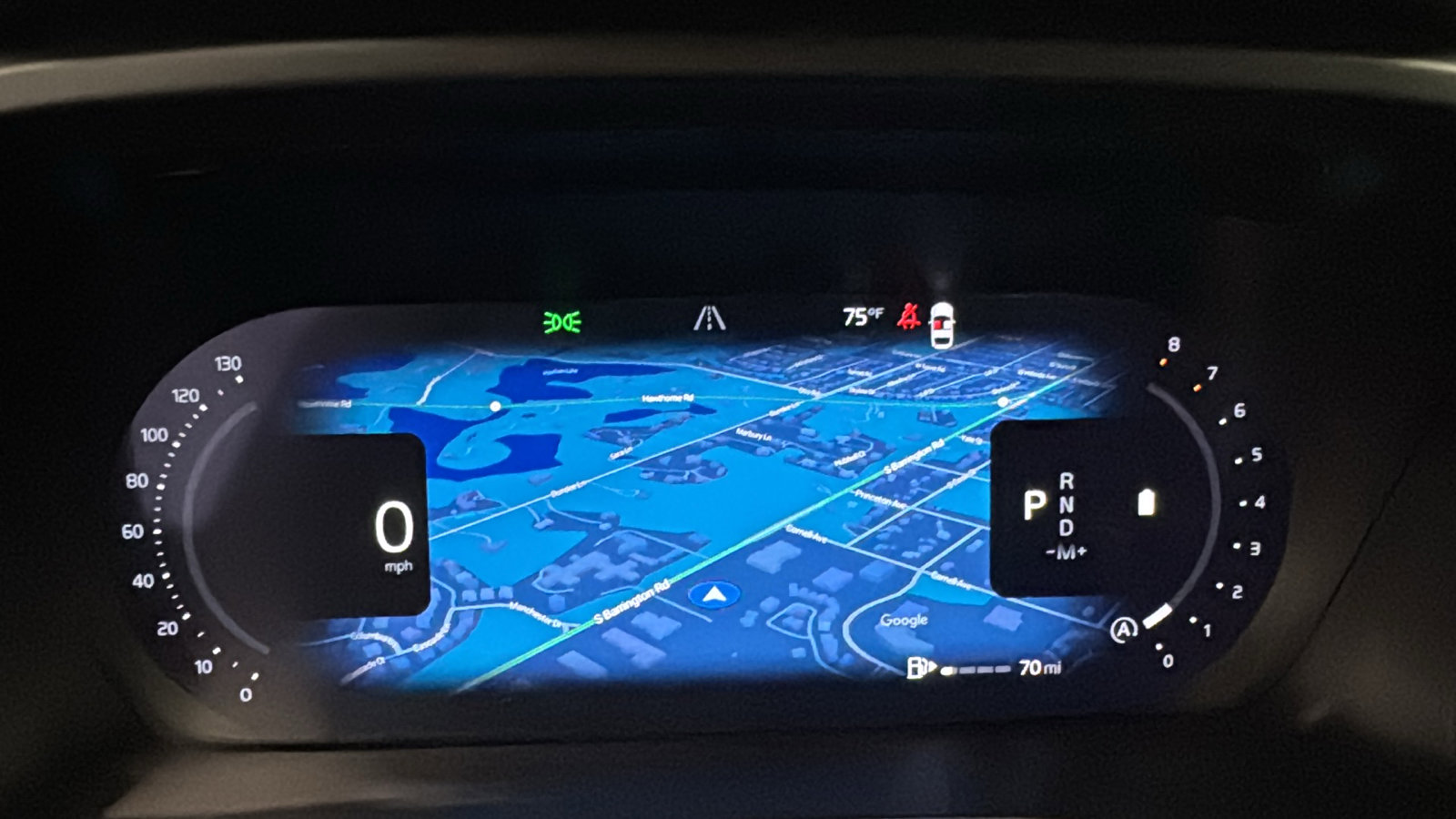 New 2026 Volvo XC40 B5 Plus w/ Climate Package AWD/4WD image 15
