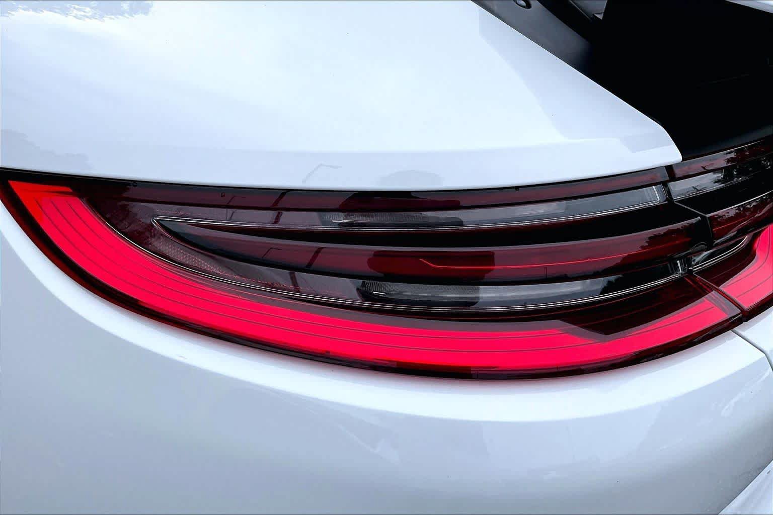 Used 2020 Porsche Panamera 4 AWD/4WD image 27