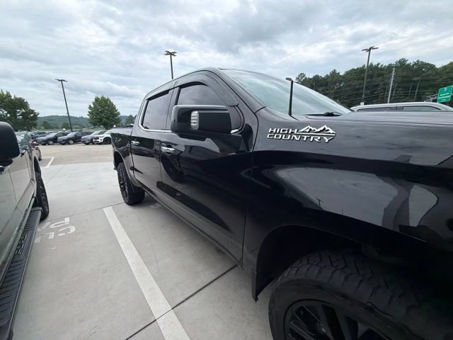 Used 2020 Chevrolet Silverado 1500 High Country w/ Technology Package AWD/4WD image 12