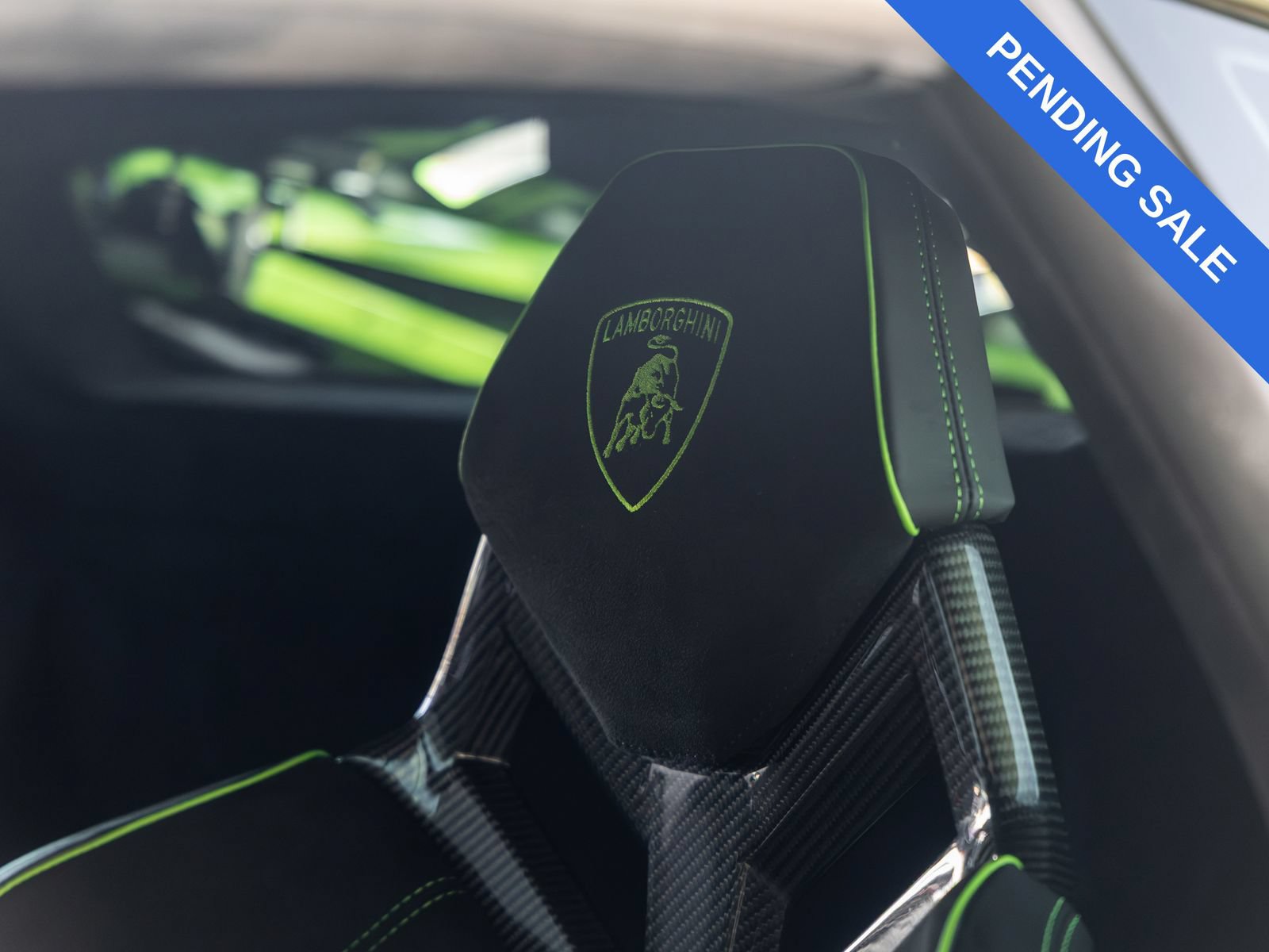 Used 2023 Lamborghini Huracan STO RWD image 52