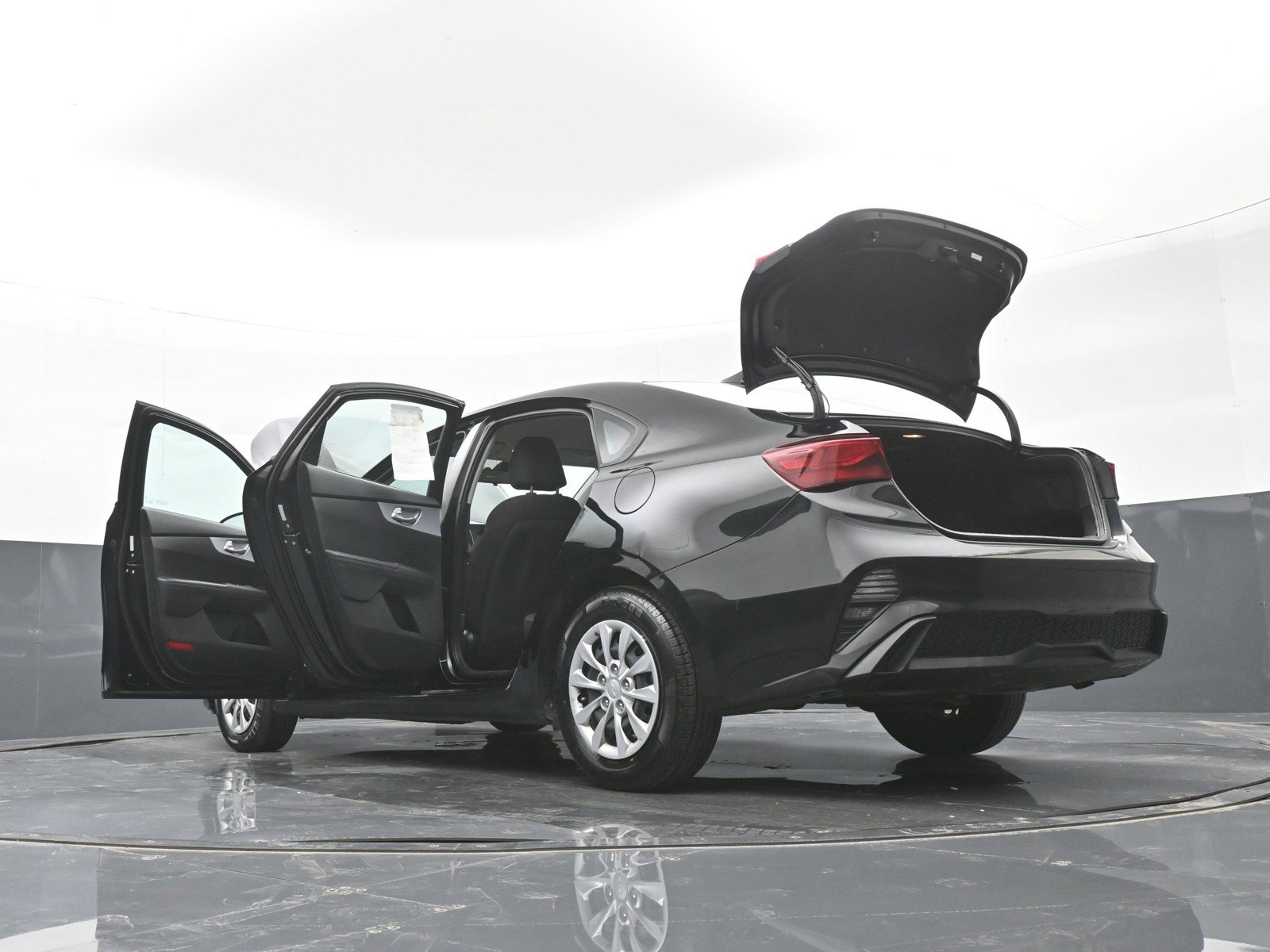 Used 2024 Kia Forte LX FWD image 50