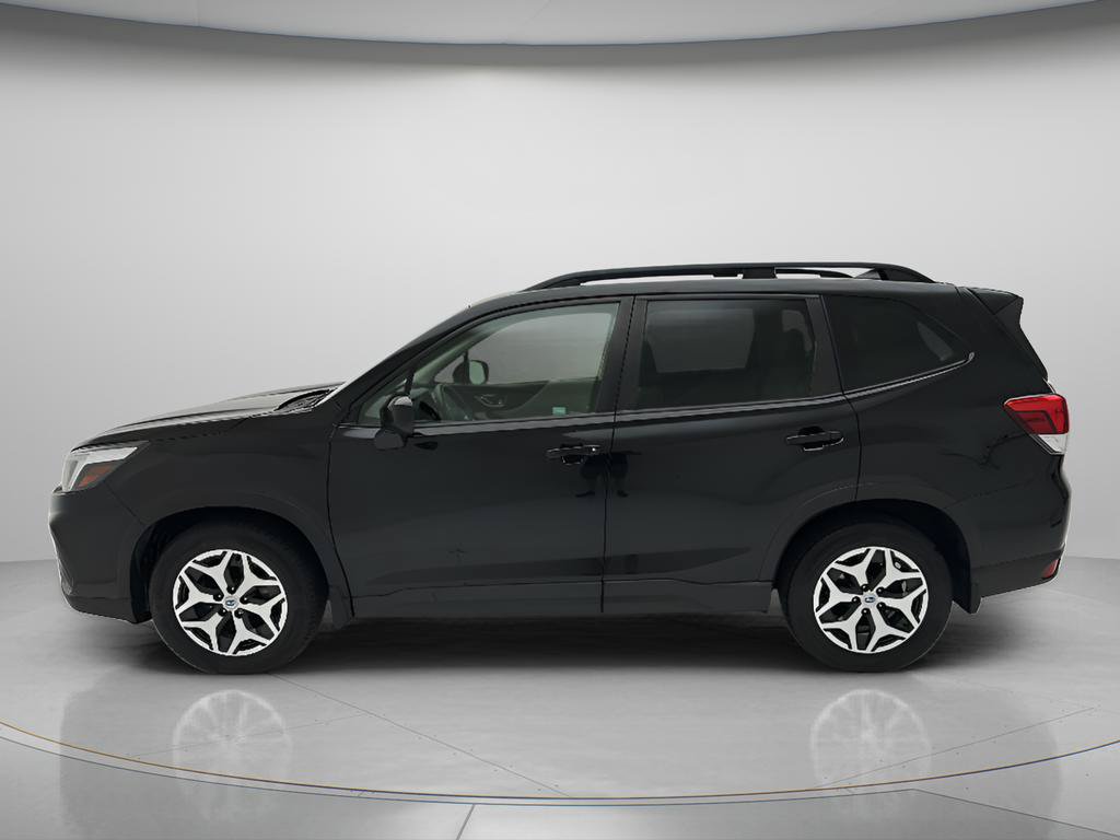 Used 2021 Subaru Forester Premium AWD/4WD image 7