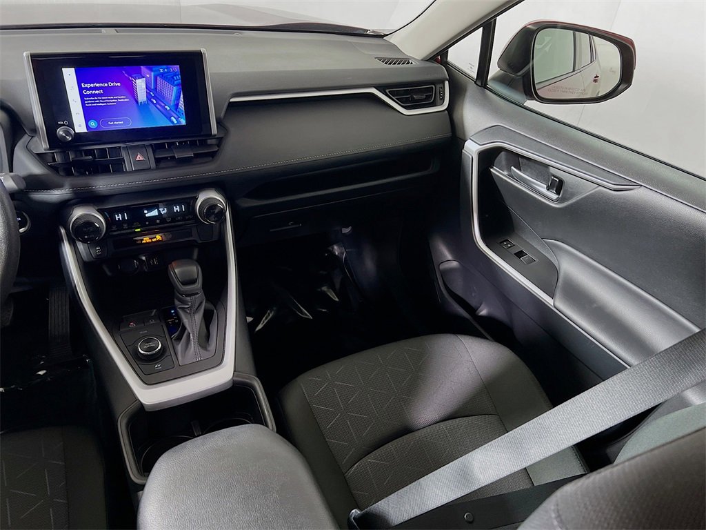 Certified 2025 Toyota RAV4 XLE image 21
