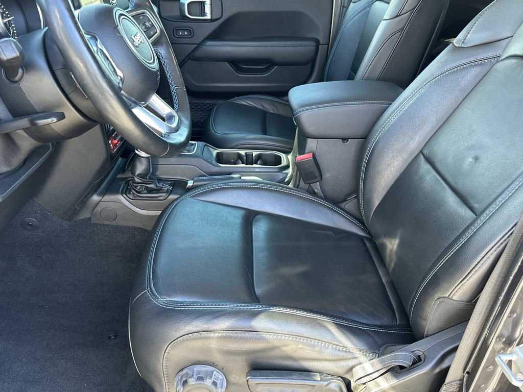 Certified 2021 Jeep Wrangler Unlimited Rubicon 4xe w/ Cold Weather Group image 13