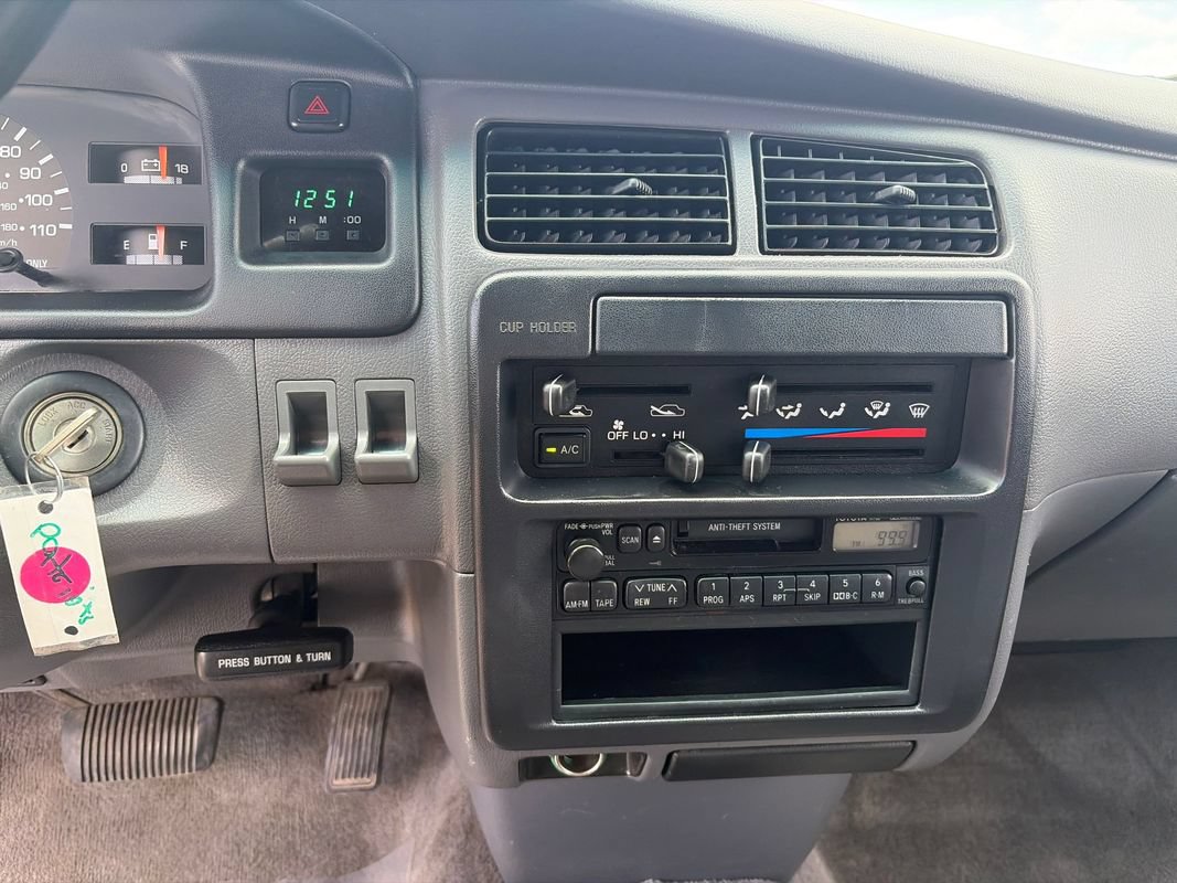 Used 1996 Toyota T100 SR5 AWD/4WD image 13