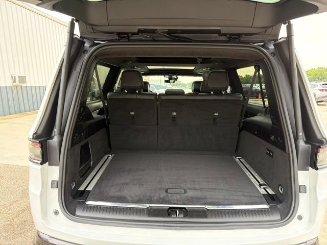 Used 2024 Jeep Grand Wagoneer L Series II w/ Quick Order Packagew 28T AWD/4WD image 37