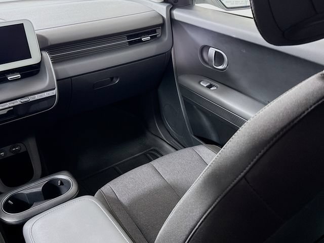 Certified 2024 Hyundai Ioniq 5 SEL RWD image 25