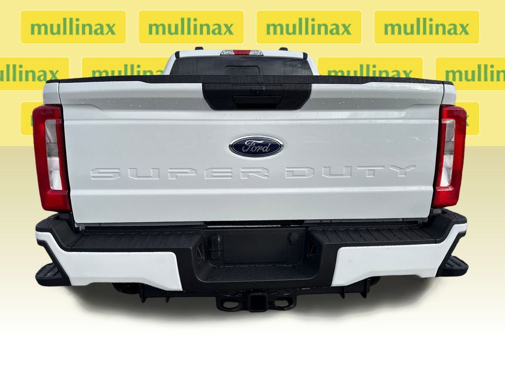 New 2026 Ford F250 4x4 Crew Cab Super Duty image 12