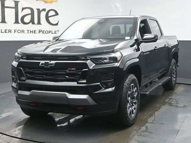 Used 2024 Chevrolet Colorado Z71 w/ Z71 Convenience Package 2 image 7