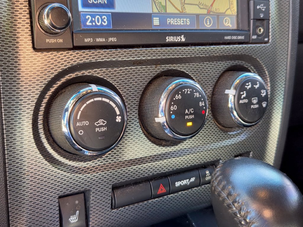 Used 2013 Dodge Challenger R/T Plus RWD image 23