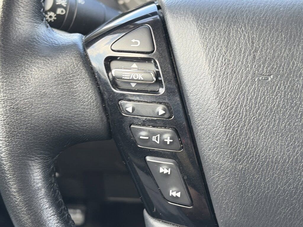 Used 2024 Nissan Armada SV image 26