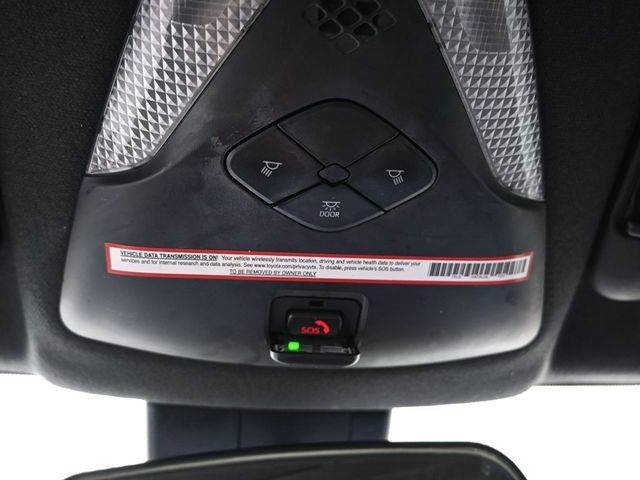 Certified 2020 Toyota C-HR XLE image 21