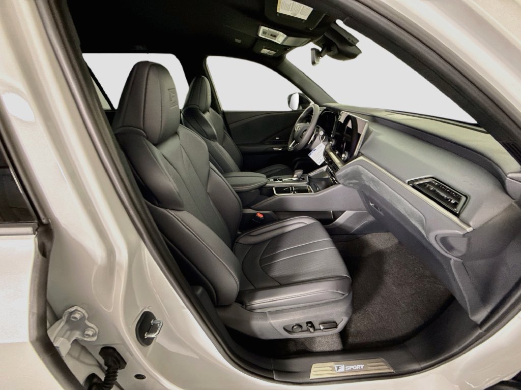 New 2026 Lexus TX 500h AWD w/ Technology Package image 21