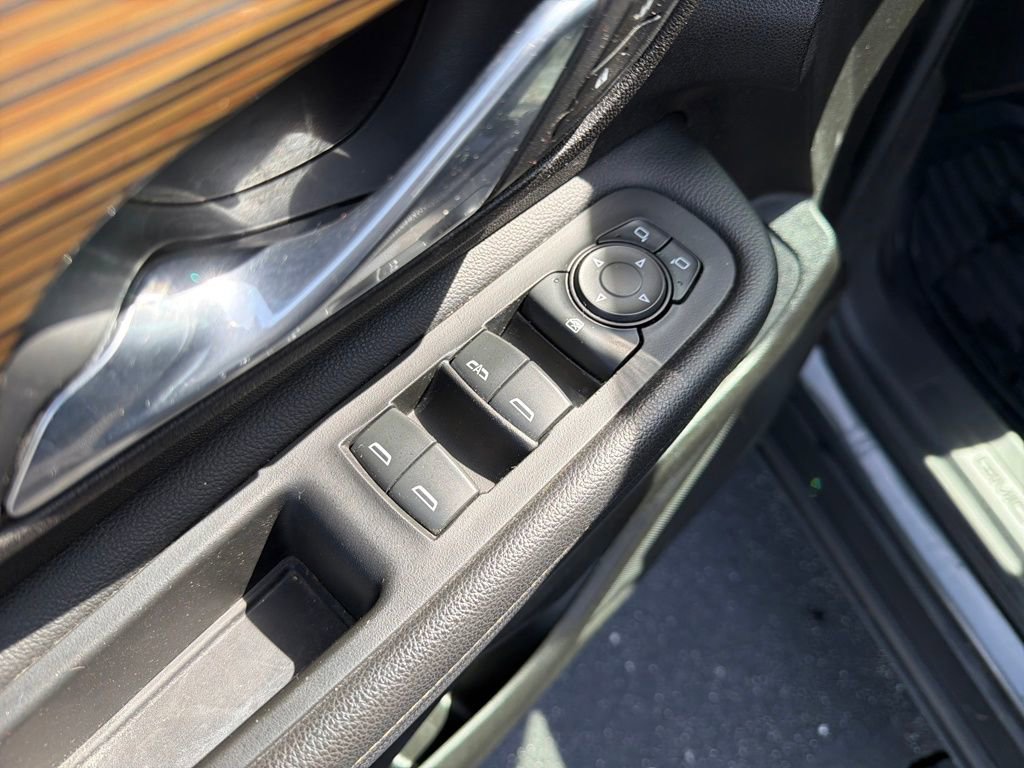 Used 2019 GMC Terrain SLE w/ Driver Convenience Package image 13