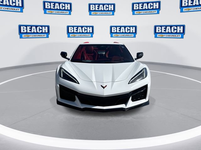 Used 2024 Chevrolet Corvette Z06 image 3