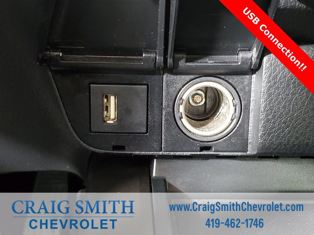 Used 2024 Toyota Camry LE image 5