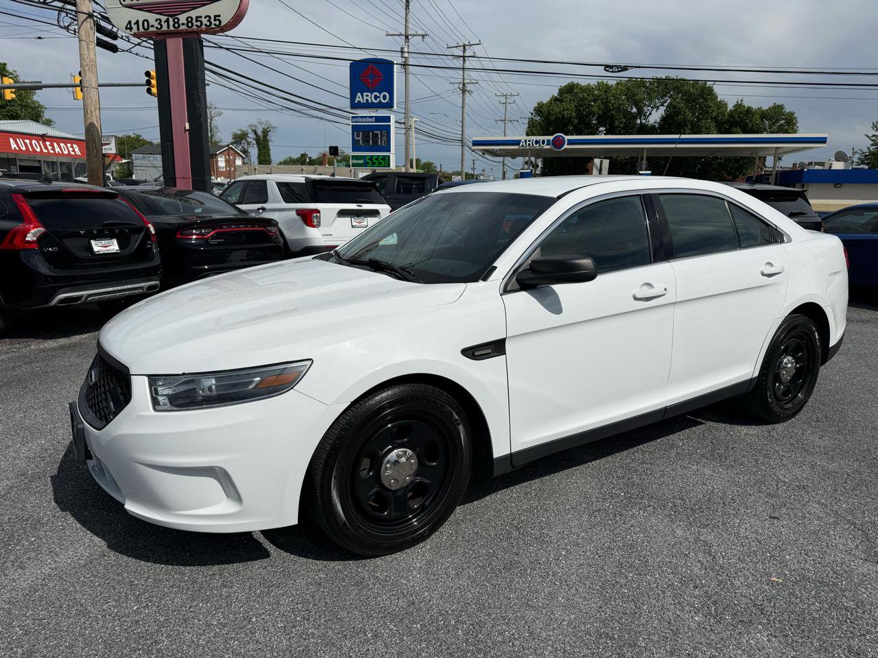 Used 2018 Ford Taurus Police Interceptor AWD image 11