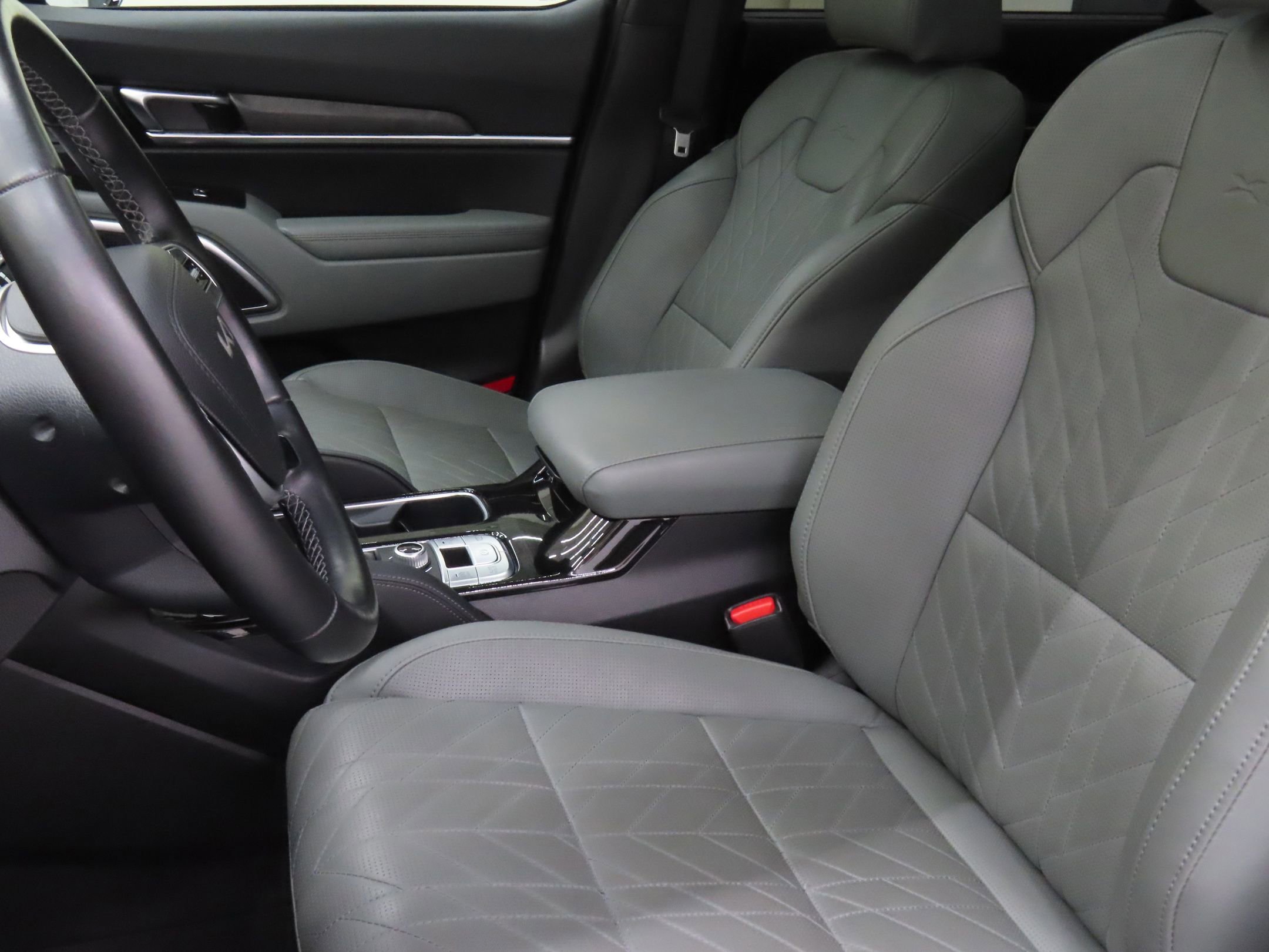 Used 2023 Kia Telluride SX Prestige X-Line image 10