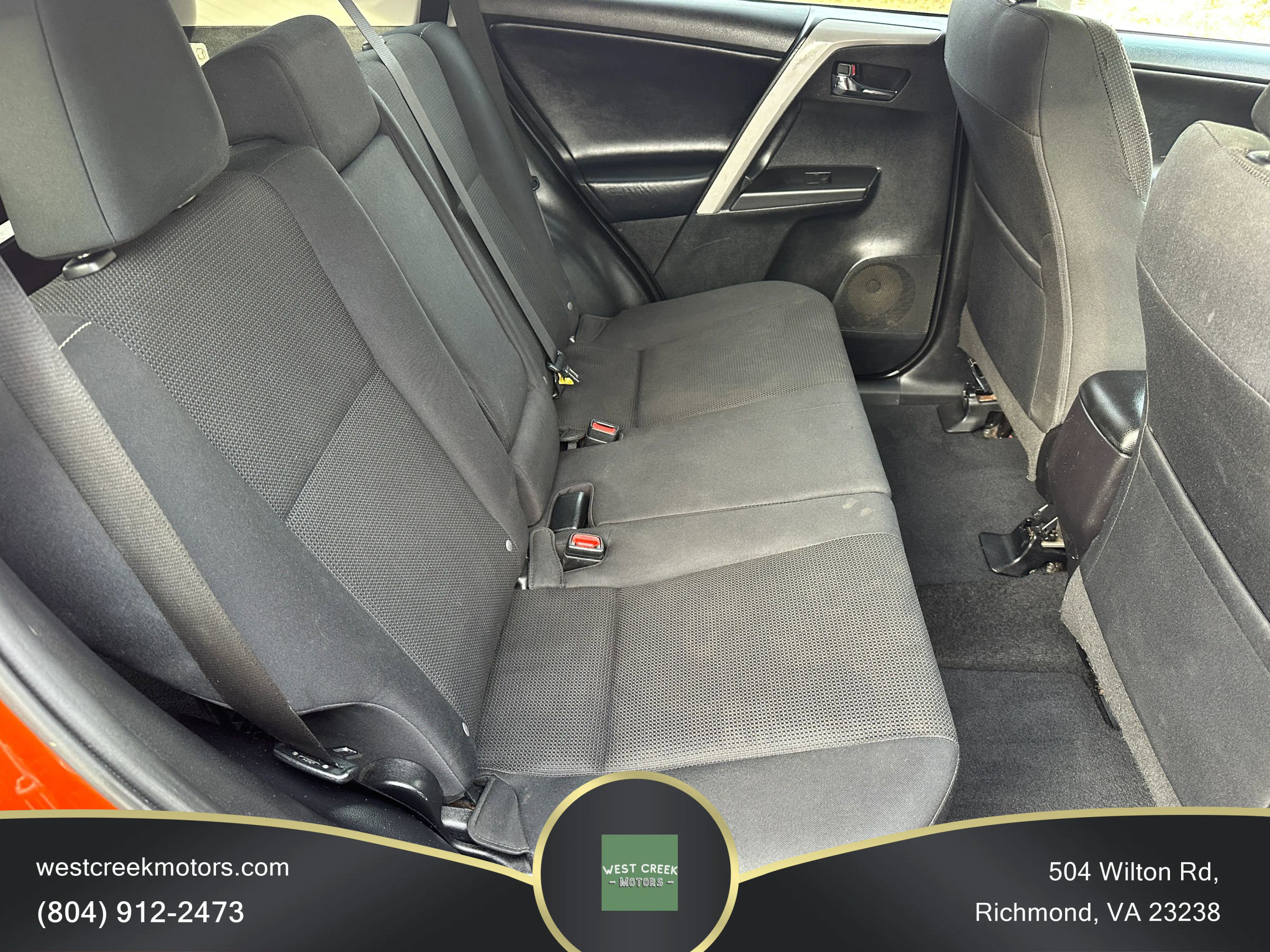 Used 2016 Toyota RAV4 XLE w/ Four Season Floor Mat Package image 13