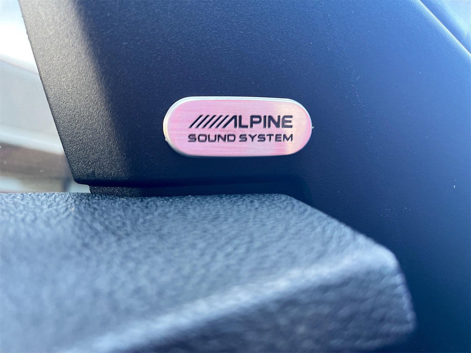 Used 2023 Dodge Charger Scat Pack w/ Harman/Kardon Audio Group image 18