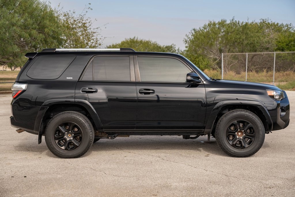 Used 2022 Toyota 4Runner SR5 Premium image 8