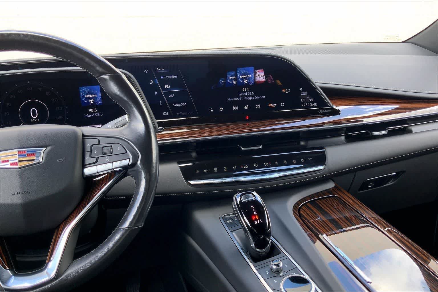 Used 2023 Cadillac Escalade ESV Luxury RWD image 15