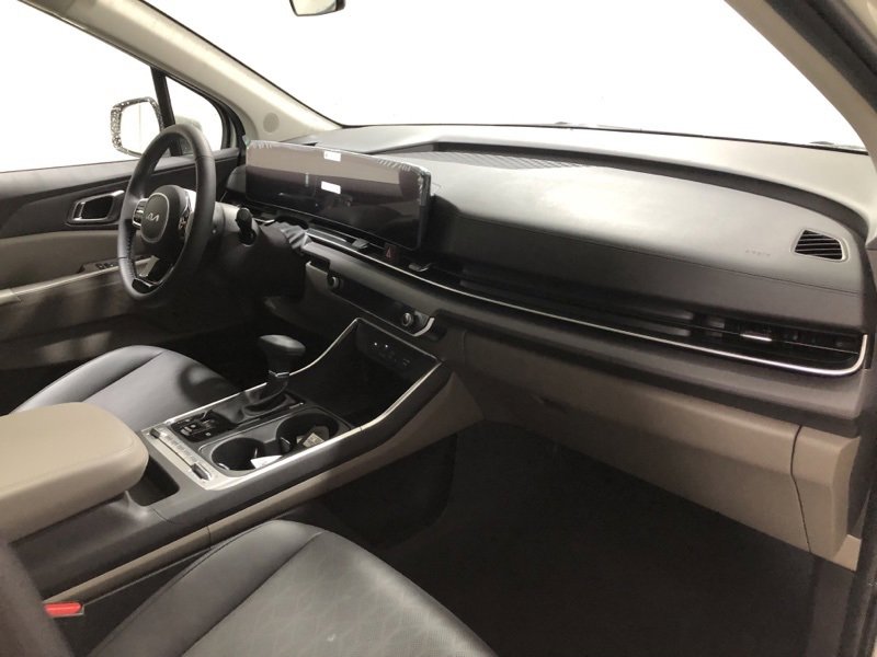 New 2026 Kia Carnival SX image 17