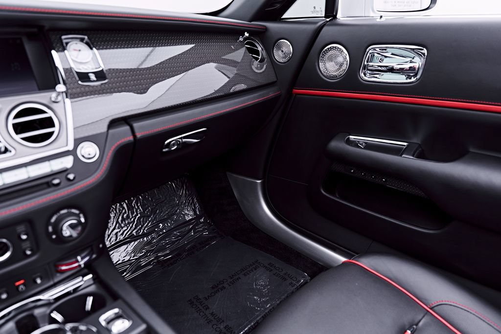 Used 2020 Rolls-Royce Dawn RWD image 80