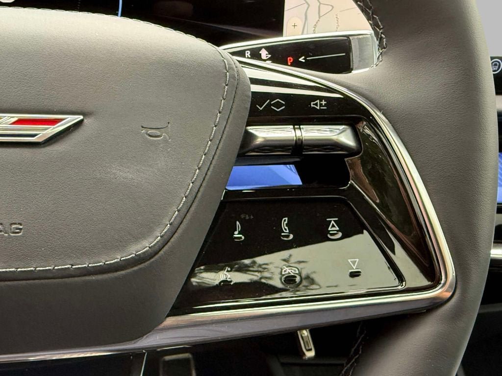 New 2026 Cadillac Optiq V AWD/4WD image 19