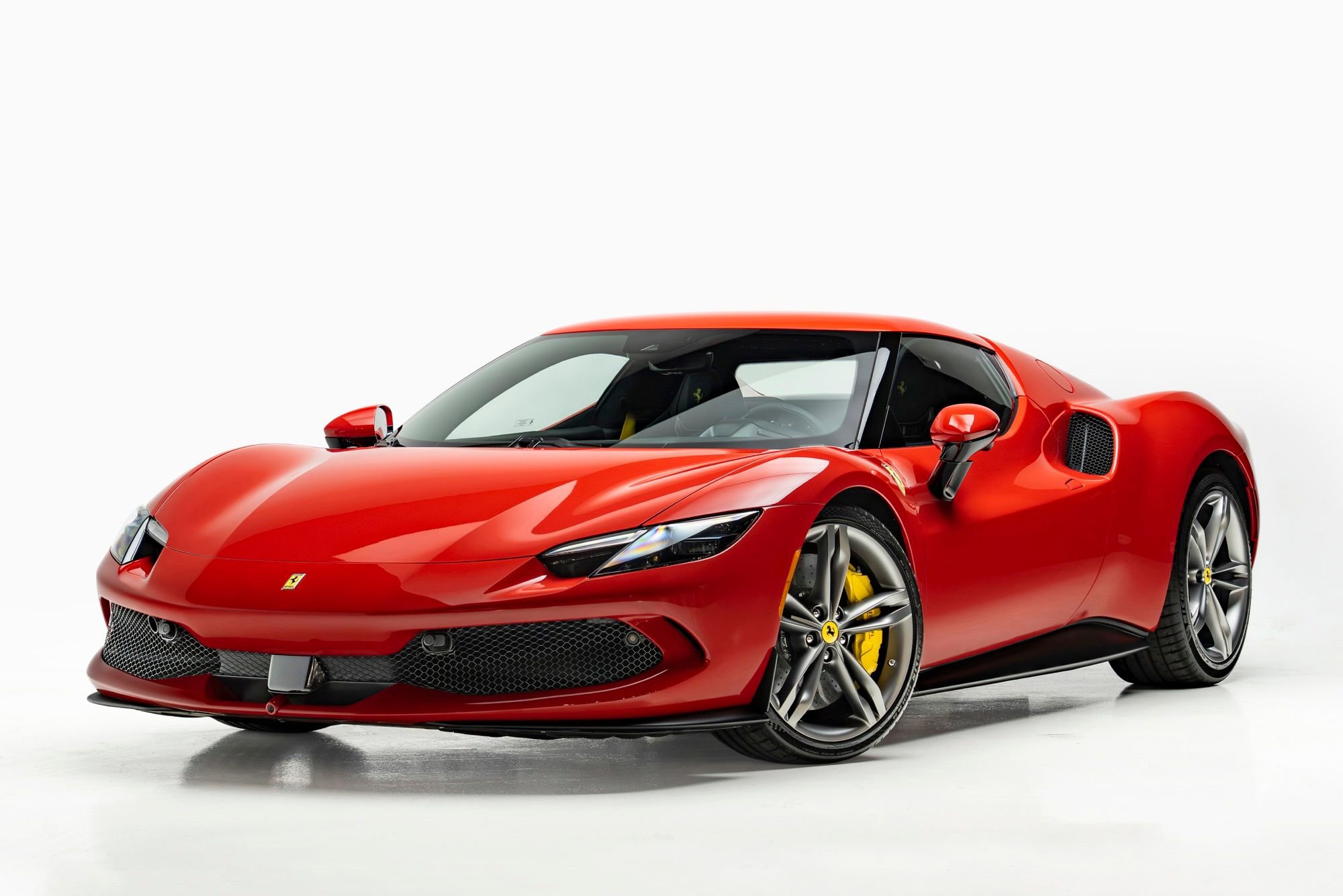Used 2023 Ferrari 296 GTB RWD image 5