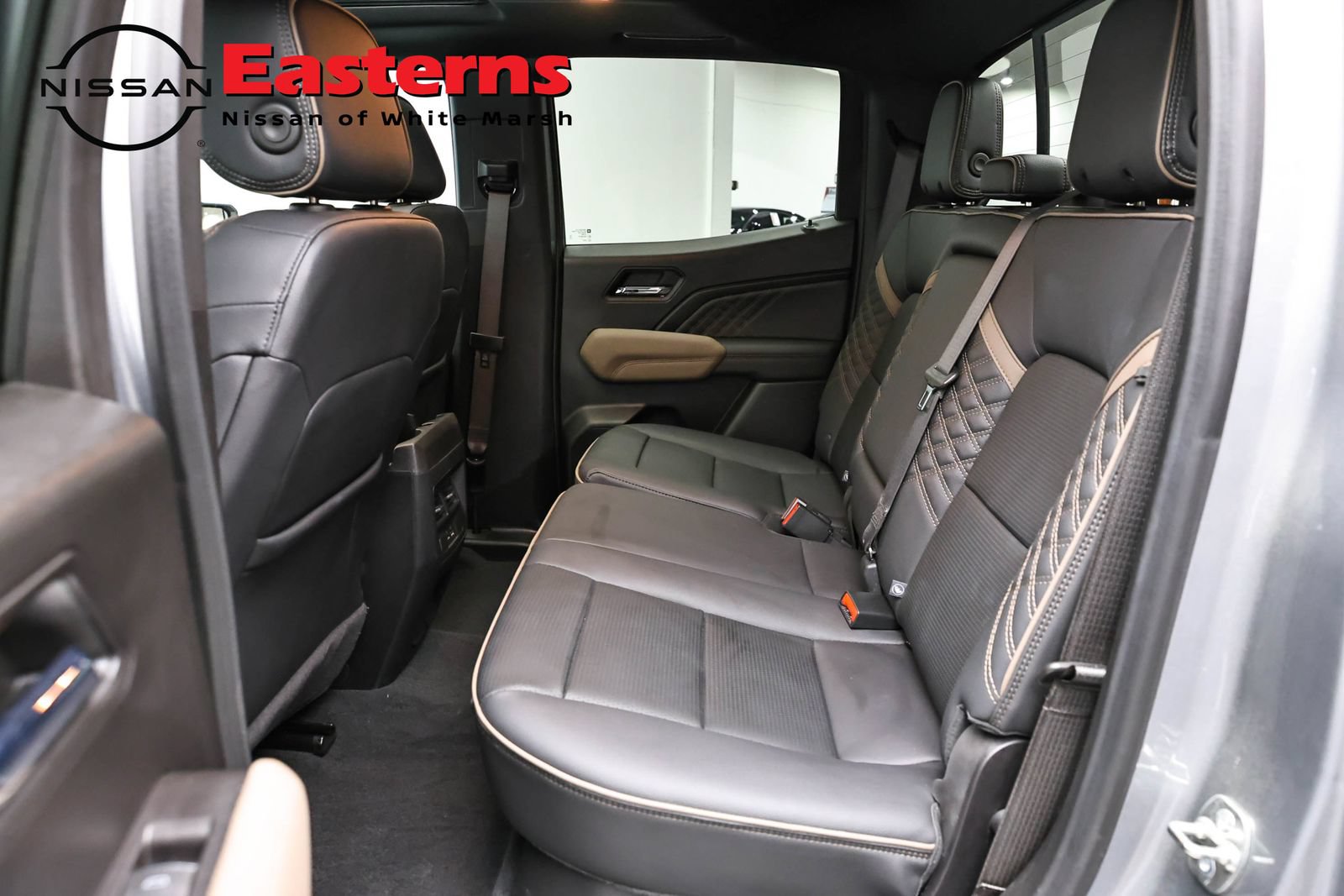 Used 2024 GMC Canyon Denali AWD/4WD image 22