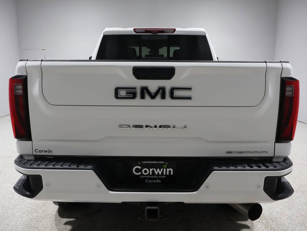 Used 2024 GMC Sierra 2500 Denali Ultimate image 3