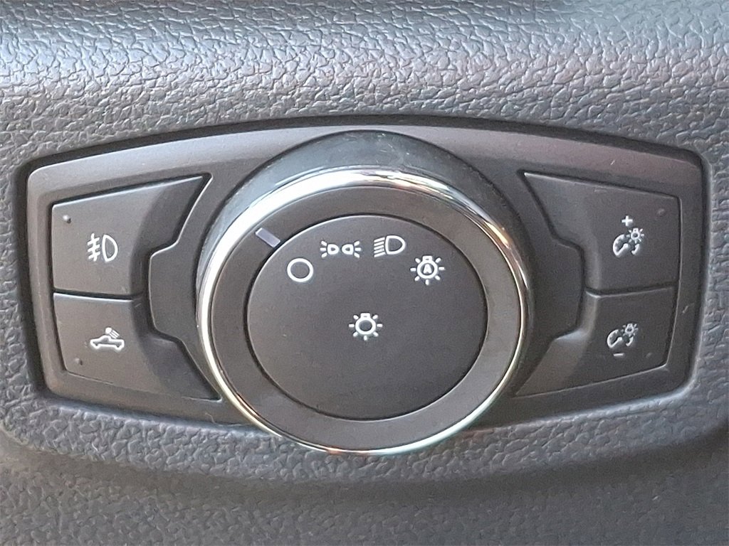 Used 2022 Ford F450 Platinum w/ FX4 Off-Road Package image 24