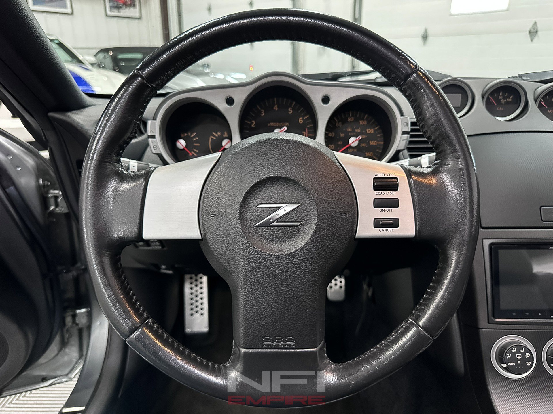 Used 2004 Nissan 350Z Touring image 25