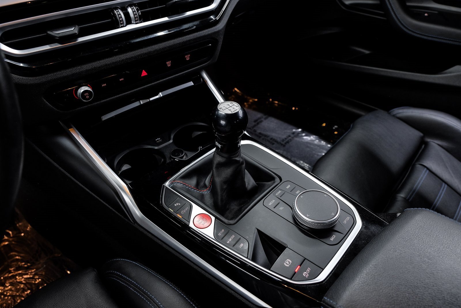 Used 2023 BMW M2 Base w/ Lighting Package image 31