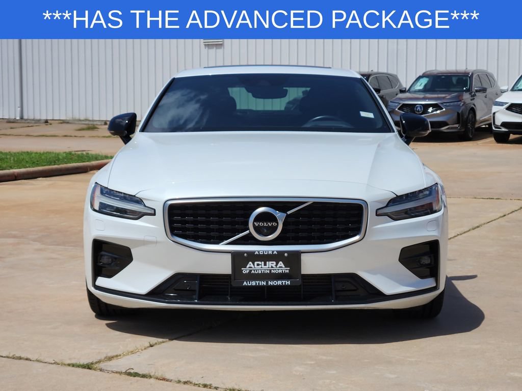 Used 2019 Volvo S60 T5 R-Design FWD image 2