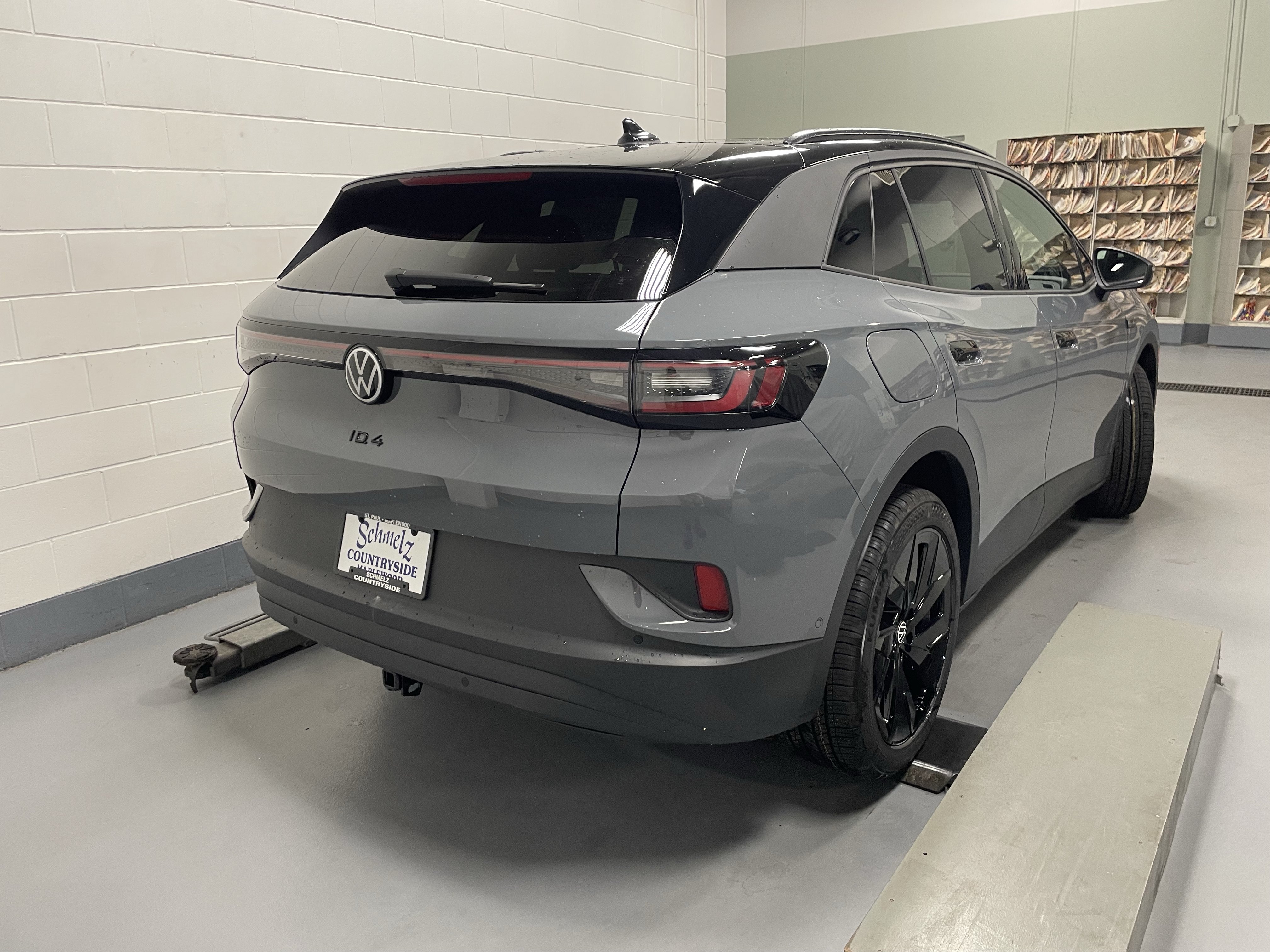 New 2025 Volkswagen ID.4 Pro S Plus AWD/4WD image 2