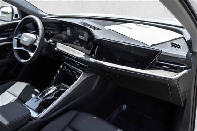 New 2026 Audi Q5 Premium Plus AWD/4WD image 24