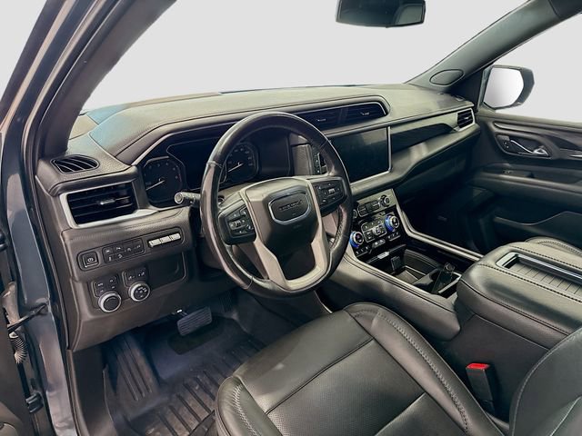 Used 2021 GMC Yukon XL Denali image 9