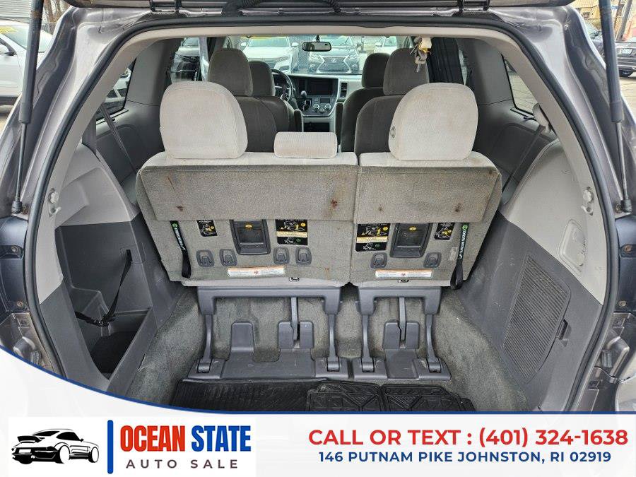 Used 2017 Toyota Sienna LE FWD image 20