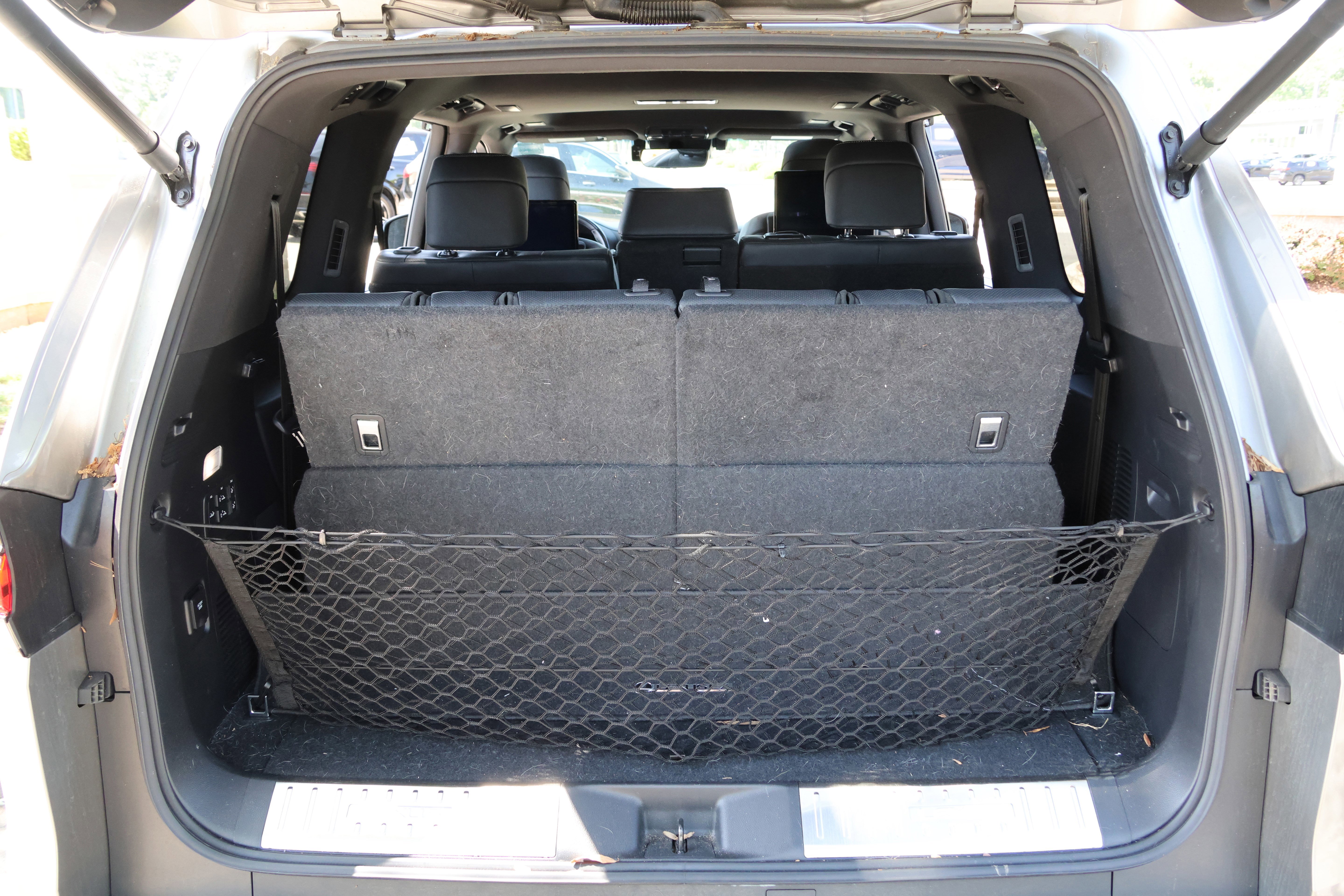 Used 2022 Lexus LX 600 4WD w/ Appearance Package image 40