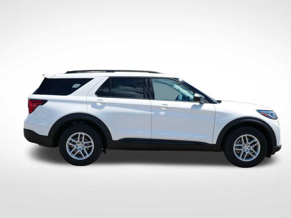 New 2026 Ford Explorer Active AWD/4WD image 2