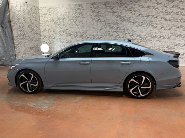 Used 2022 Honda Accord Sport image 4