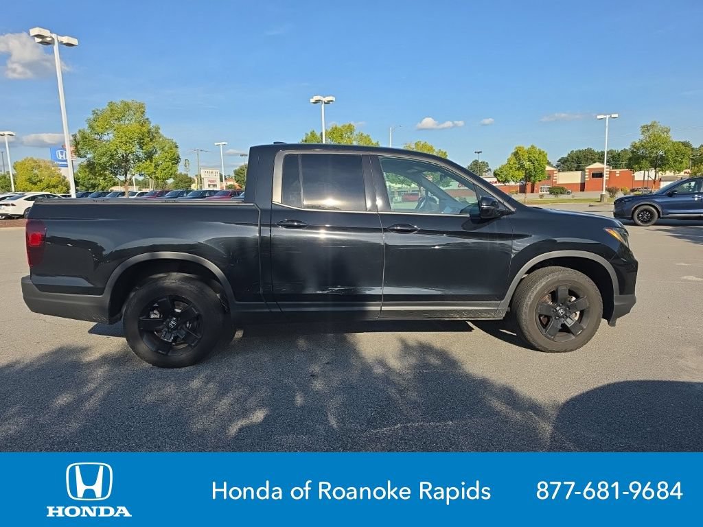 Used 2025 Honda Ridgeline Black Edition image 6