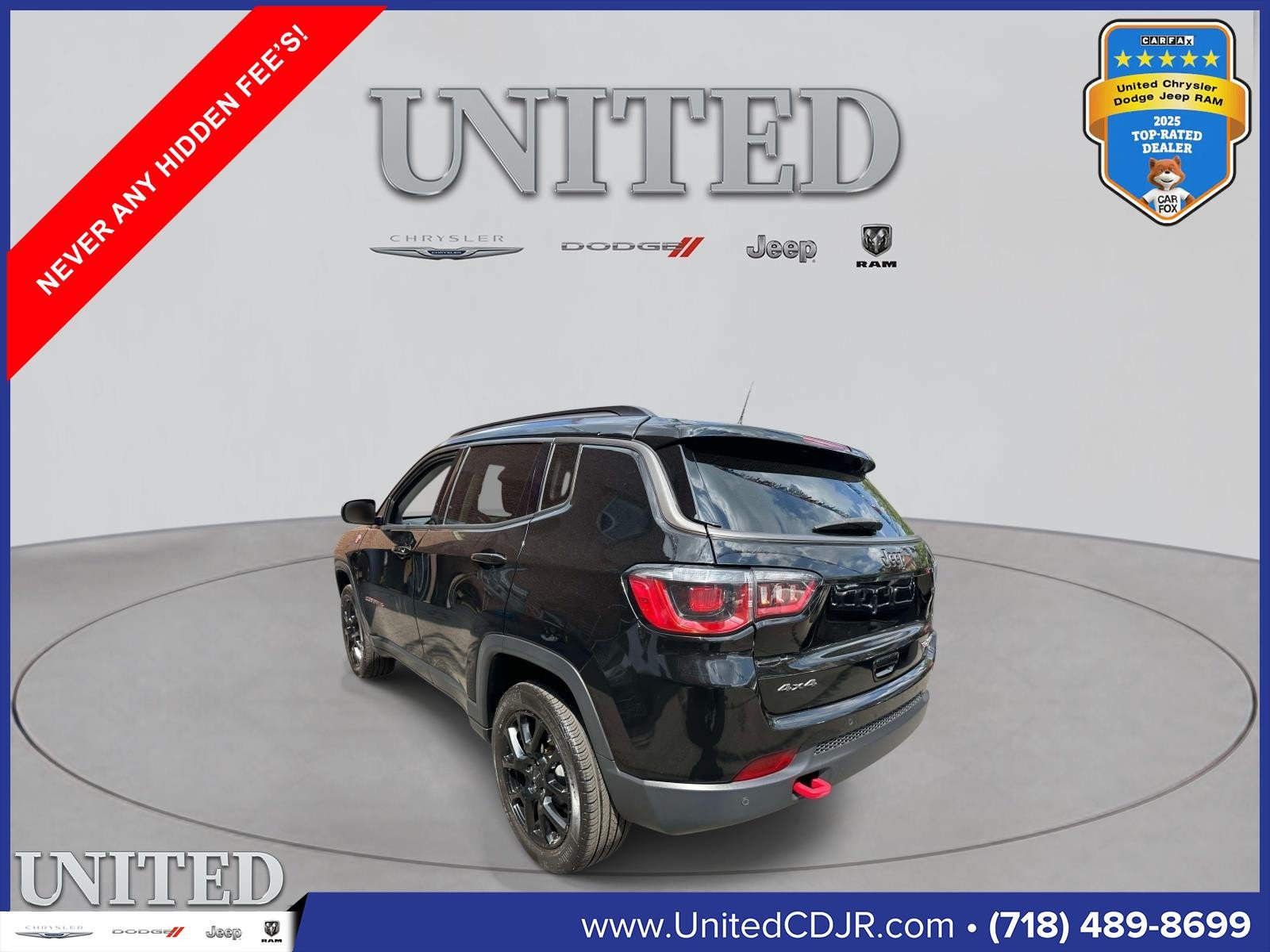 Used 2018 Jeep Compass Trailhawk w/ Leather Interior Group AWD/4WD image 6
