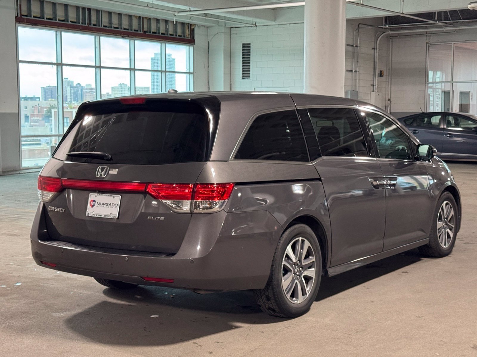 Used 2016 Honda Odyssey Touring Elite image 10